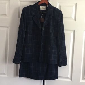 🌻Suit Sale Women size 8 Made exclusively for L&T